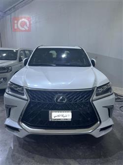 لكزس LX